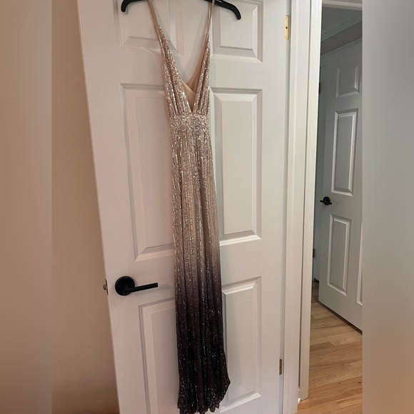 luxxel sequin black and beige ombre dress - Picture 2 of 4